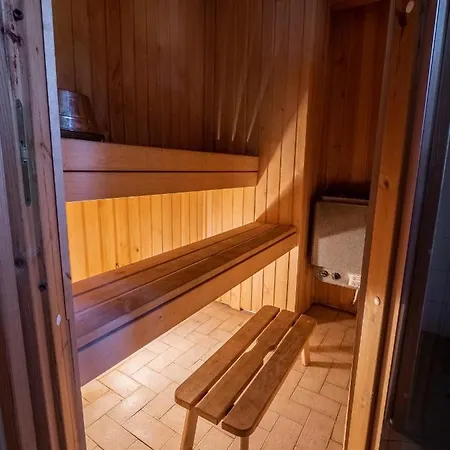Saarenmaa With Sauna * Mändjala